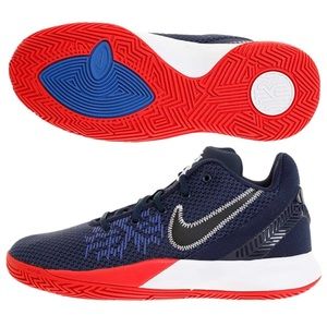 Nike Kyrie Flytrap Boys Basketball Shoe